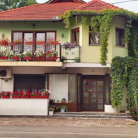 Apartman Hujic Apartment Bihac Exterior photo